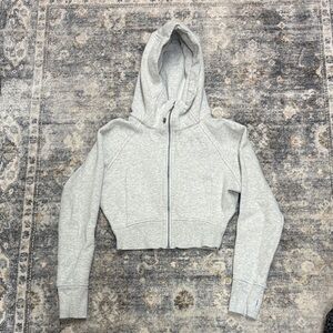 Lululemon Women's Gray Cropped Scuba Hoodie